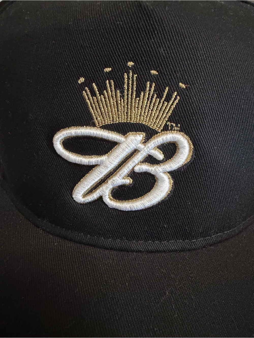 Men’s new era Dale jr Budweiser hat - Picture 2 of 5